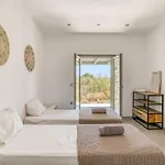 Xifara - Seafront Villa Santa Maria (Paros)