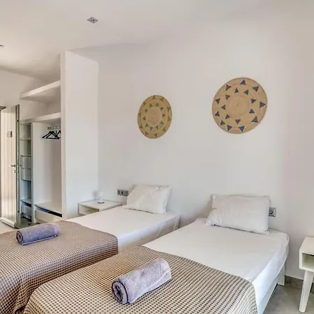 Xifara - Seafront * Santa Maria (Paros)