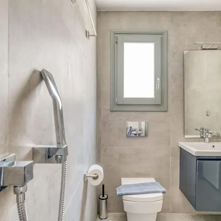 Vila Xifara - Seafront Santa Maria (Paros)